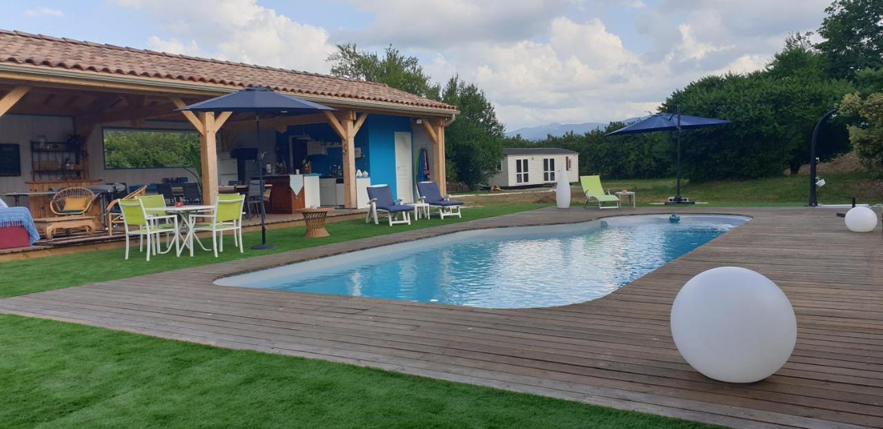 Les chalets Salinéens Salies-du-Salat Extérieur photo